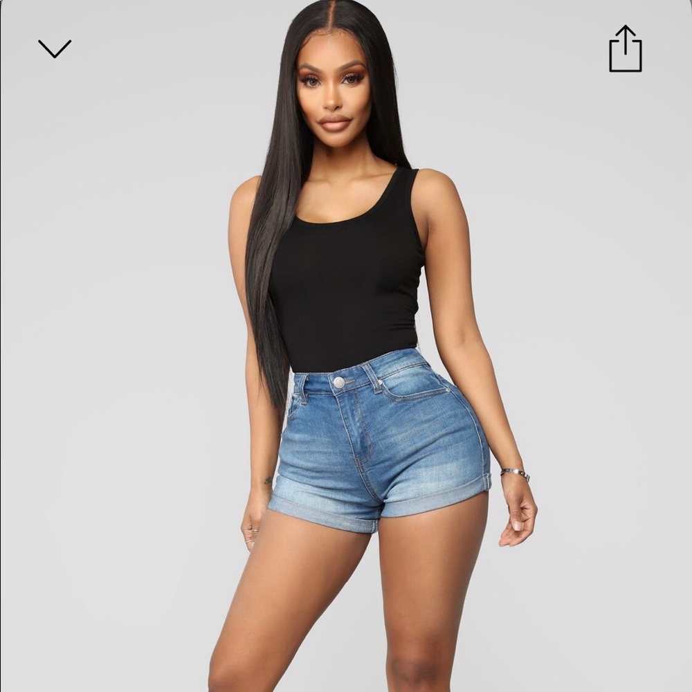 NWOT Fashion Nova high waisted denim shorts